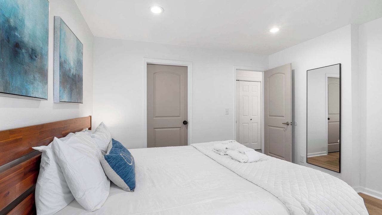 Photo of Bedroom in Eastside Santa Cruz