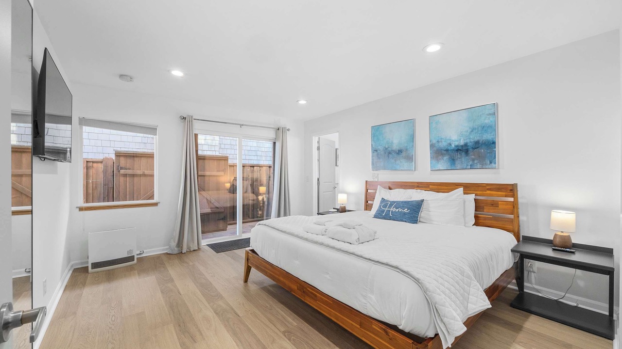 Photo of Bedroom in Eastside Santa Cruz