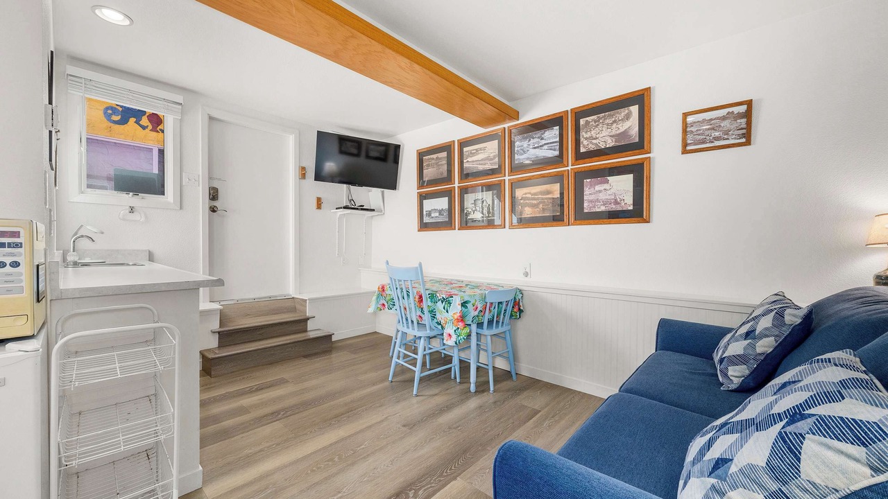 Photo of Livingroom in Capitola