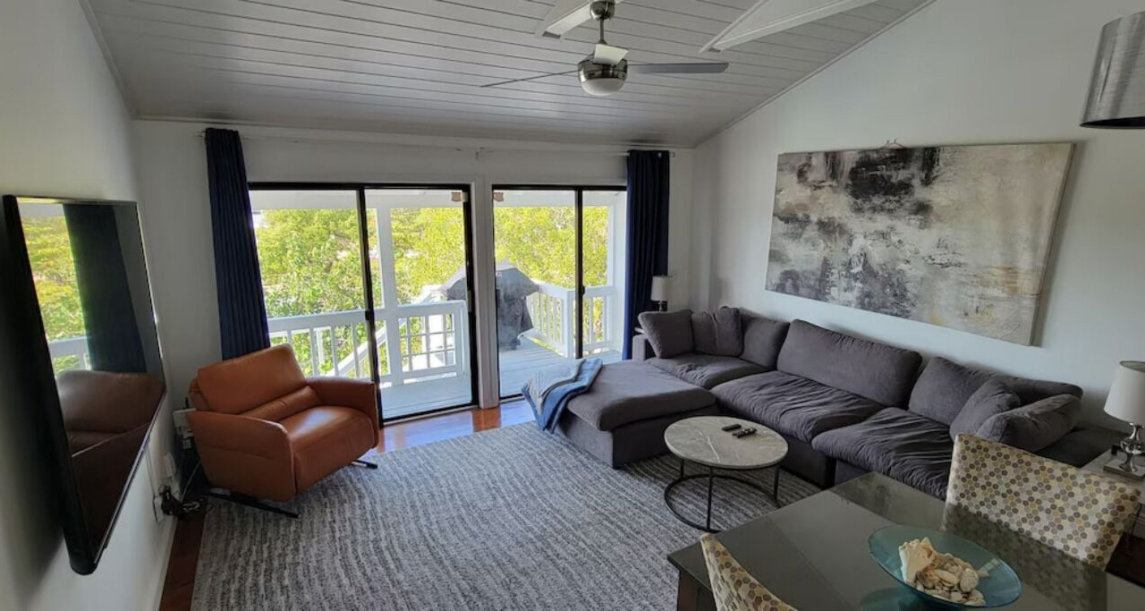 Photo of Livingroom in Discovery Bay