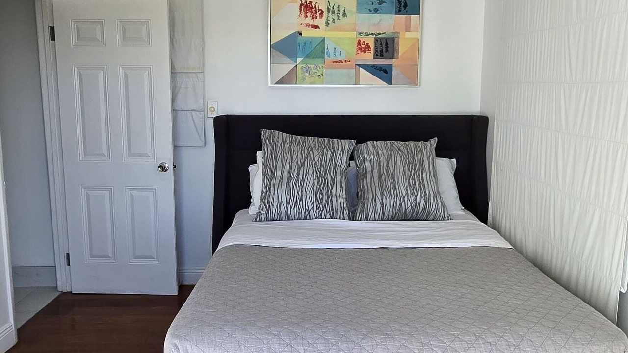 Photo of Bedroom in Discovery Bay