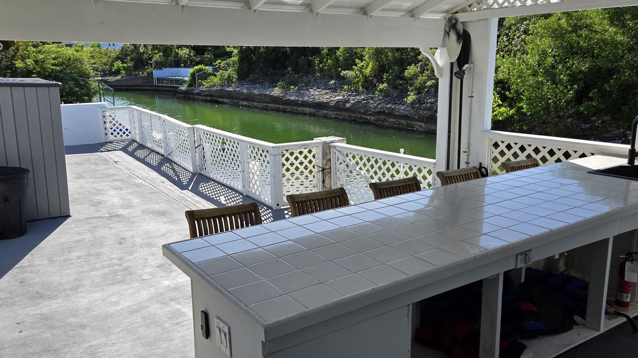 Photo of Outdoor in Discovery Bay