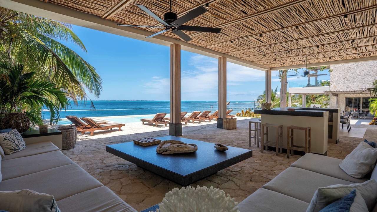 Photo of Patio Balcony in Punta Cancun