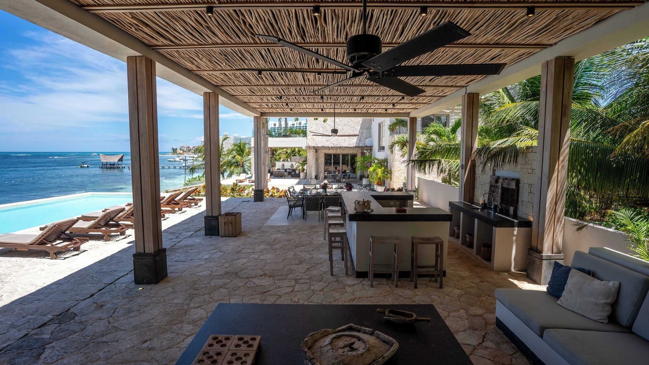 Photo of Patio Balcony in Punta Cancun