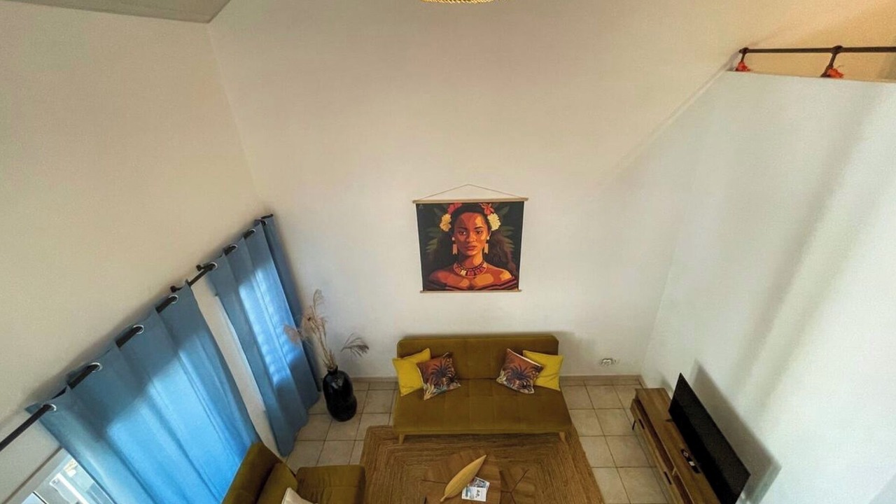 Photo of Livingroom in Arue