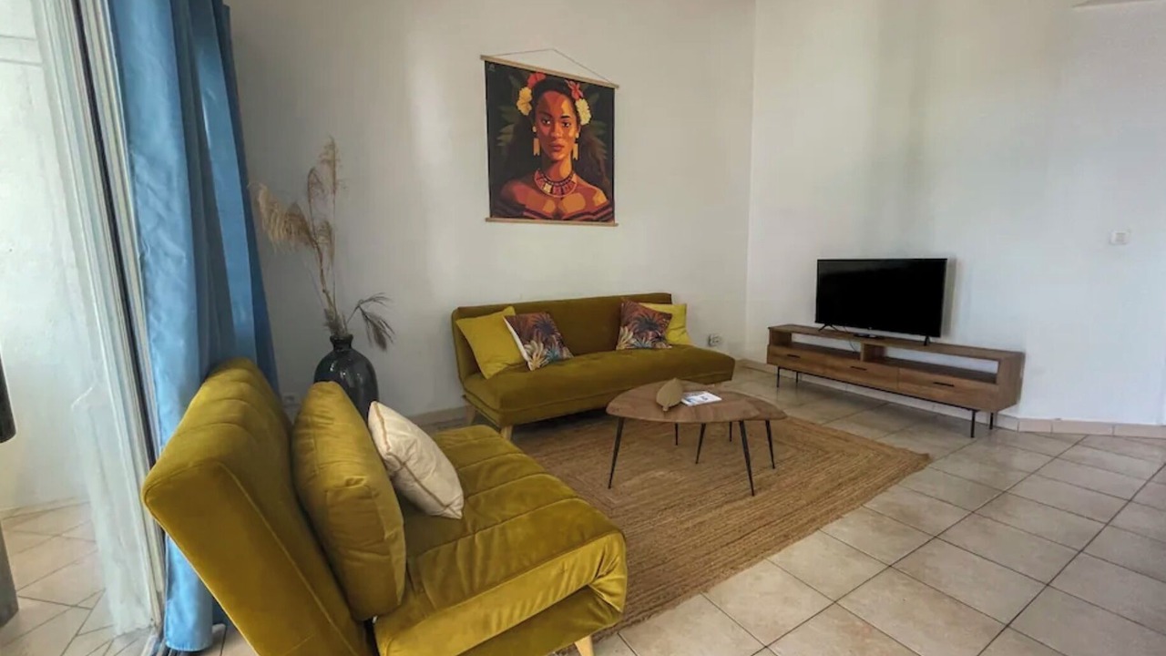Photo of Livingroom in Arue