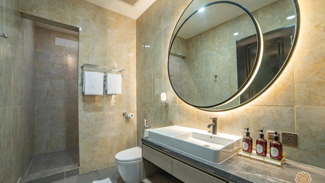 Photo of Bathroom in Padangsambian Klod