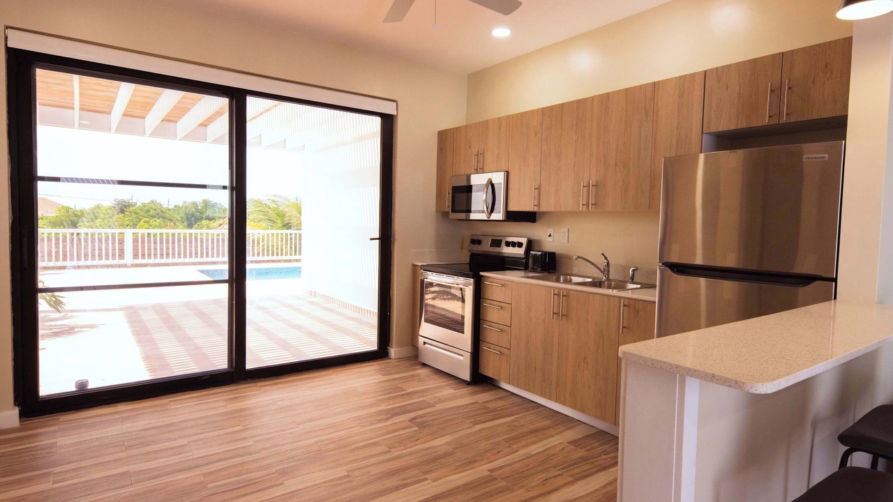 Photo of Outdoor in Leeward Settlement
