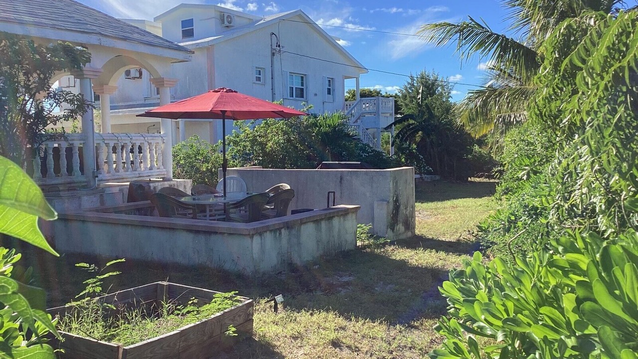 Photo of Outdoor in Cockburn Town