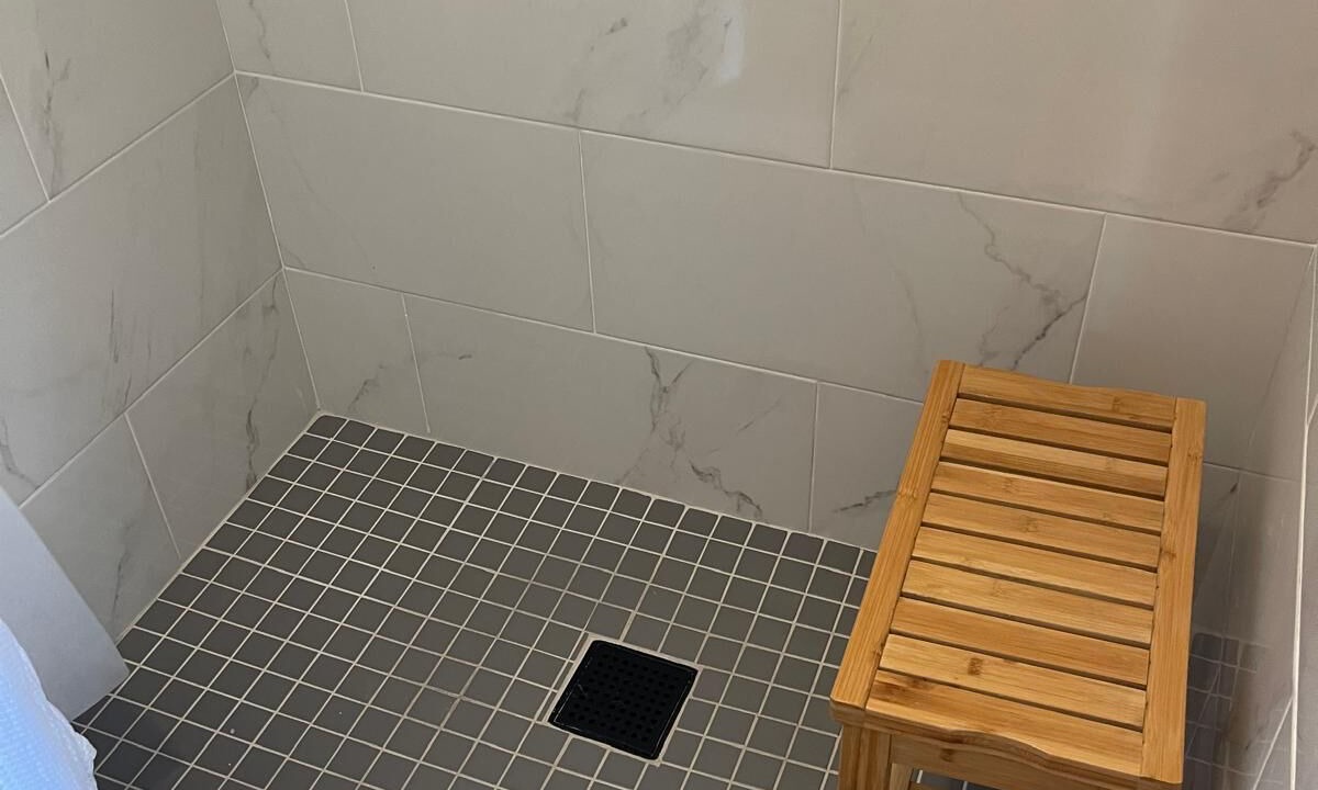 Photo of Bathroom in Cockburn Town