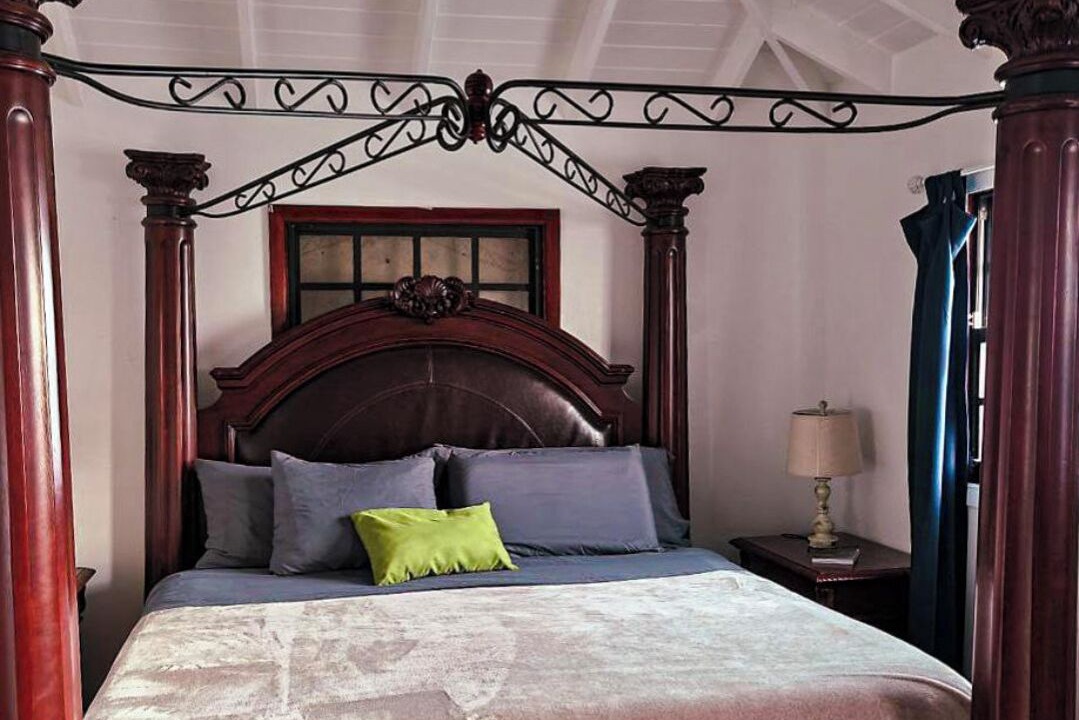 Photo of Bedroom in Cockburn Town