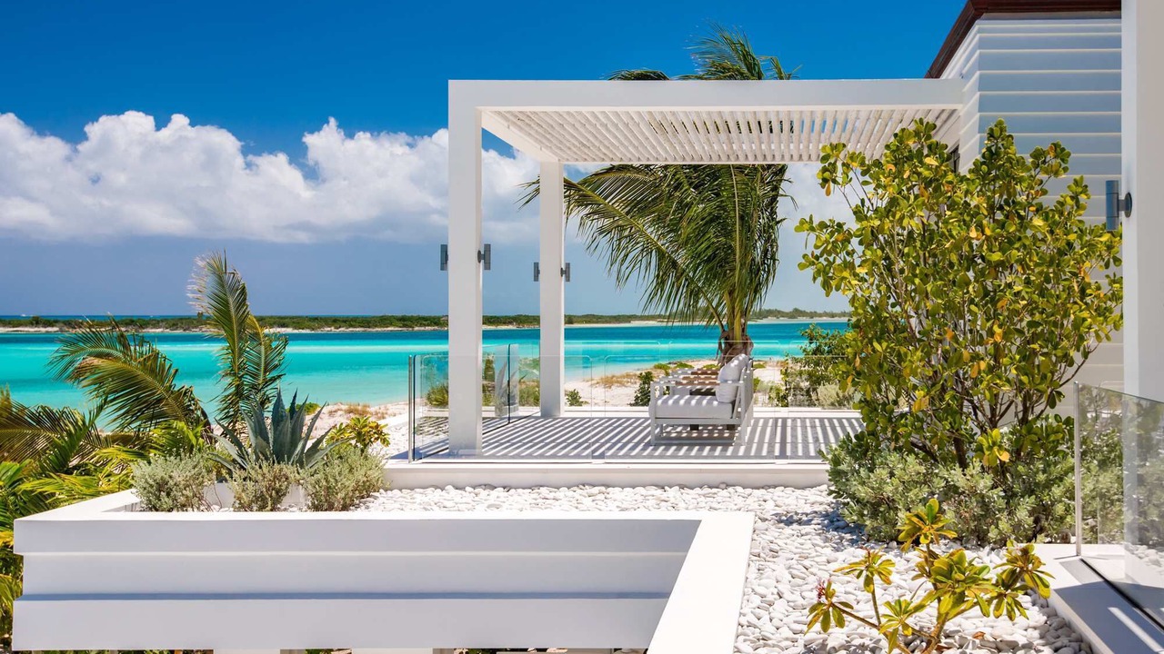 Photo of Patio Balcony in Leeward Settlement