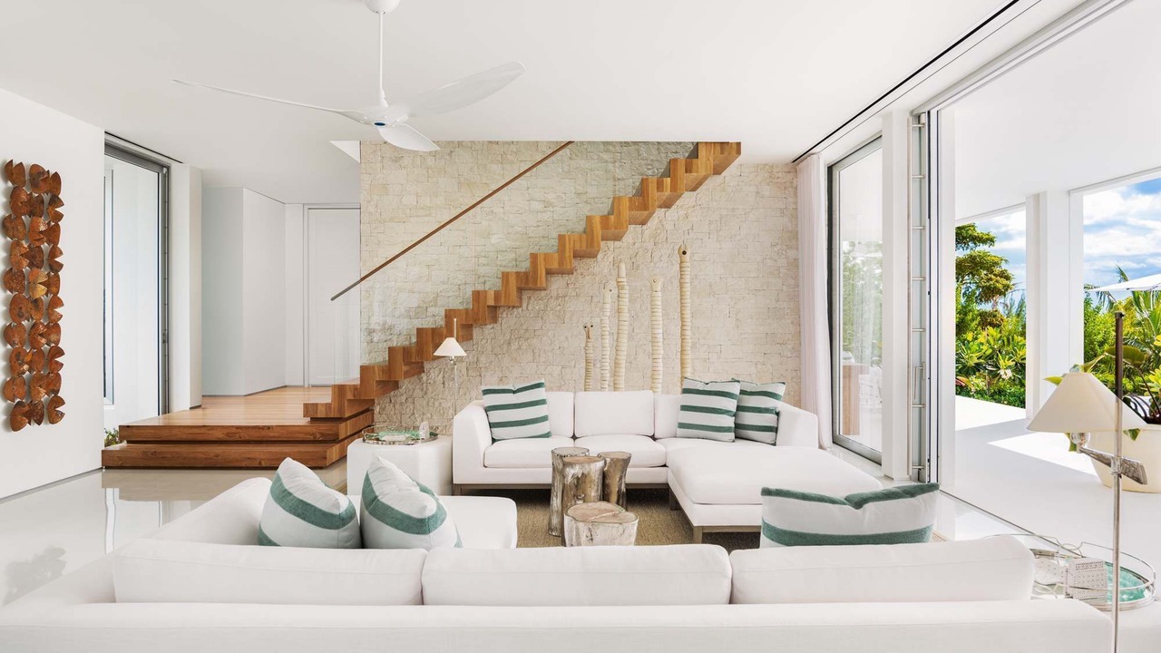 Photo of Livingroom in Leeward Settlement
