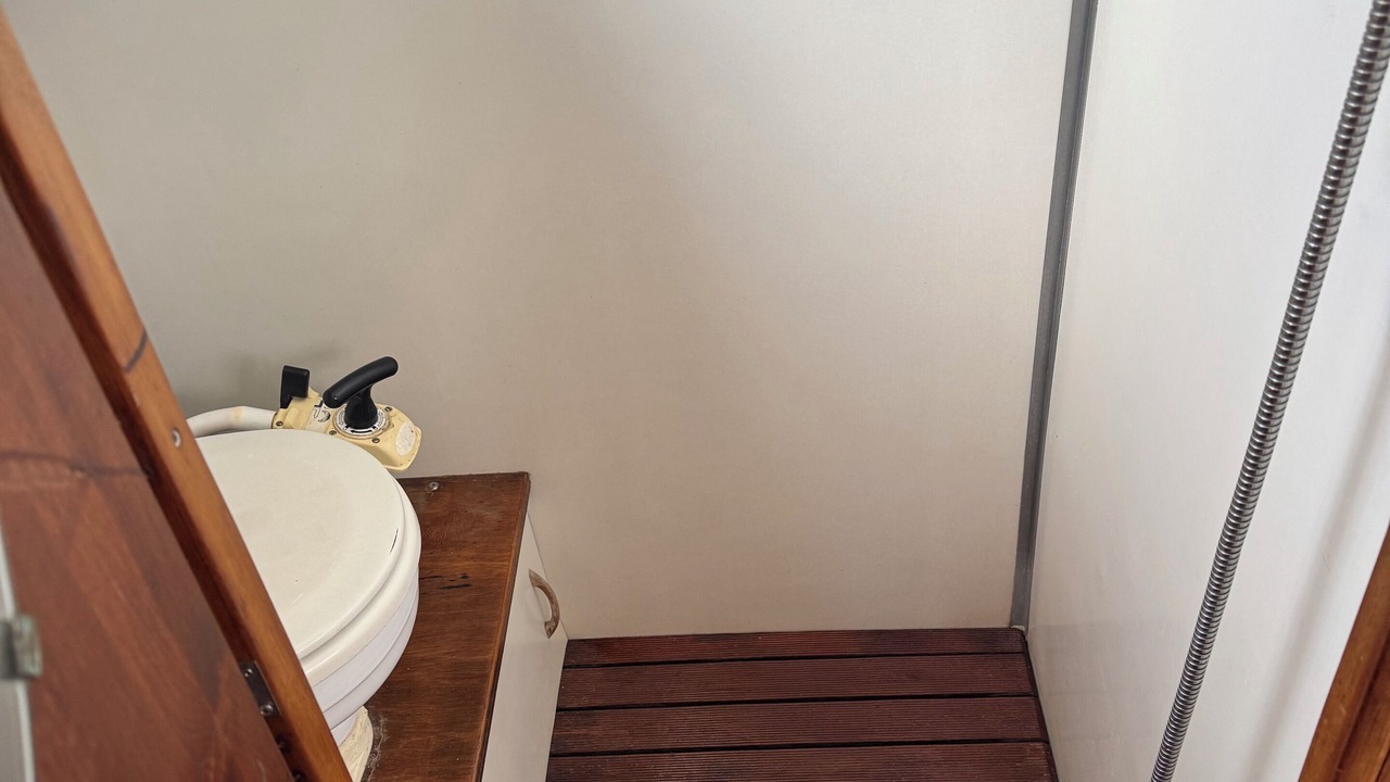 Photo of Bathroom in Taravao