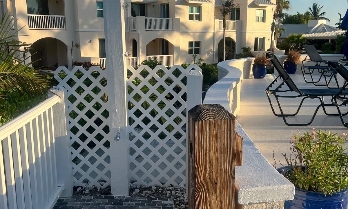 Photo of Patio Balcony in Wheeland Settlement