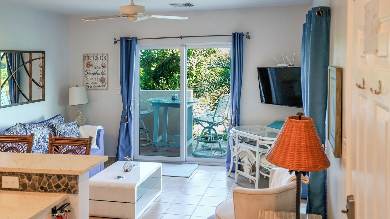 Photo of Livingroom in Wheeland Settlement