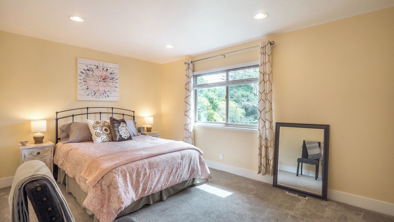 Photo of Bedroom in Soquel