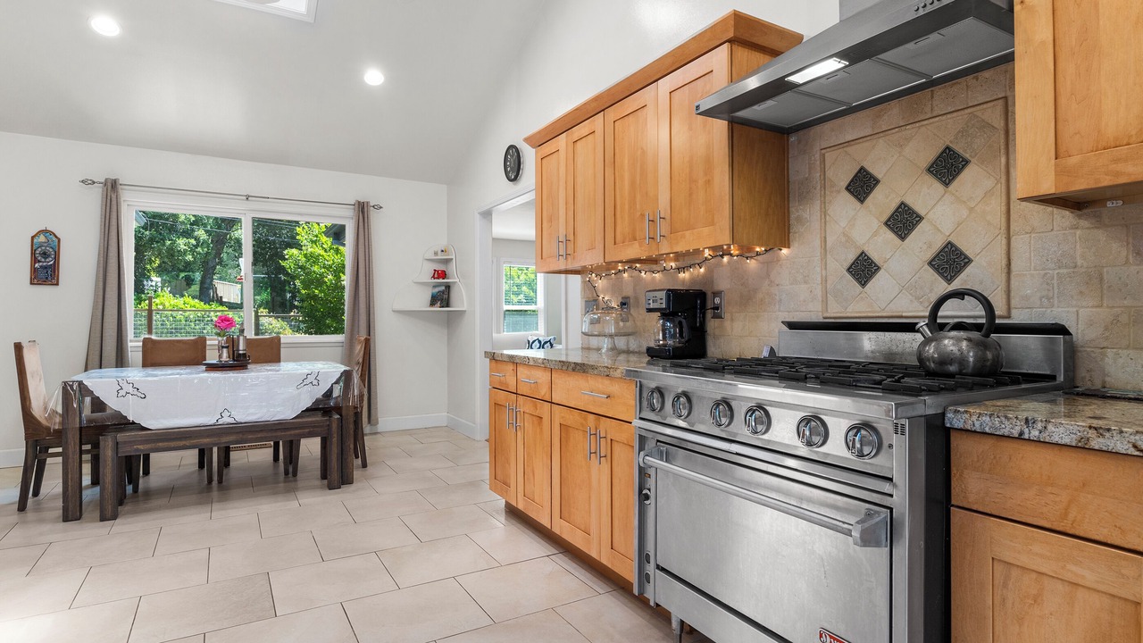 Photo of Kitchen in Ben Lomond
