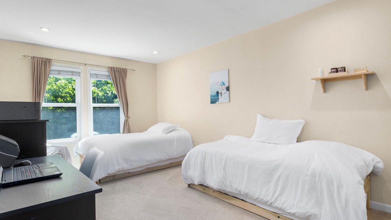 Photo of Bedroom in Ben Lomond