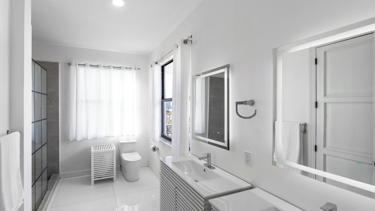 Photo of Bathroom in Ocean Point