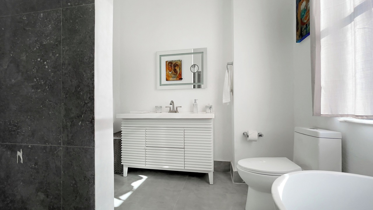 Photo of Bathroom in Ocean Point