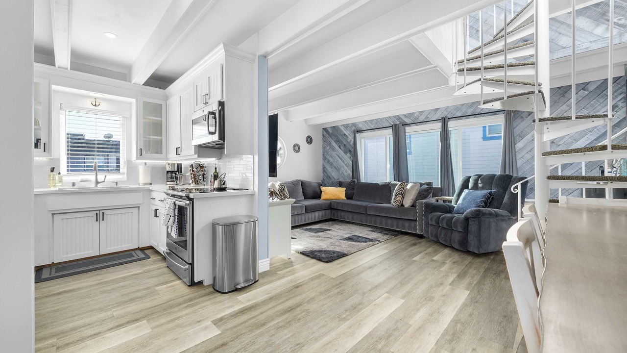 Photo of Livingroom in Capitola