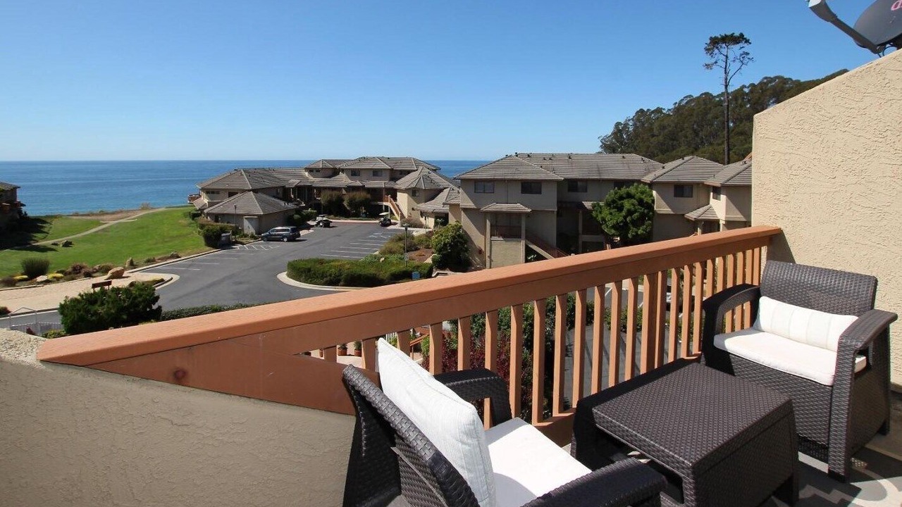 Photo of Patio Balcony in Rio del Mar