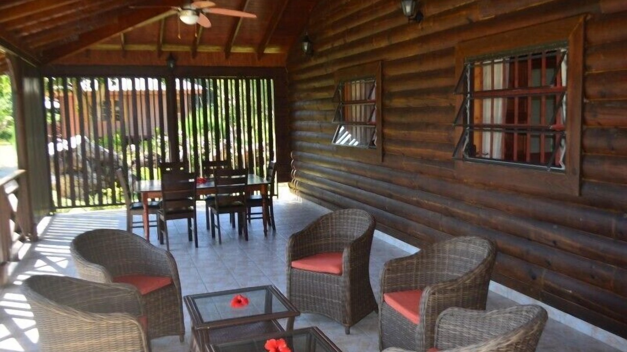 Photo of Patio Balcony in Praslin Island
