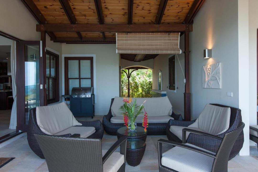 Photo of Livingroom in Eden Island