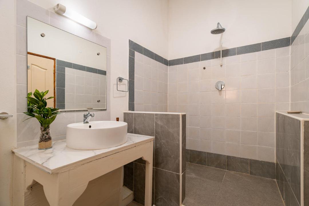 Photo of Bathroom in Mare Anglaise