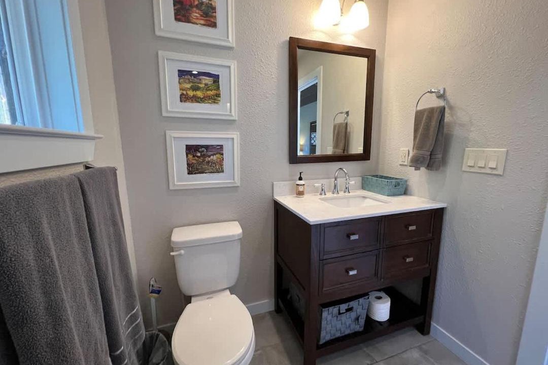 Photo of Bathroom in Bananna Belt