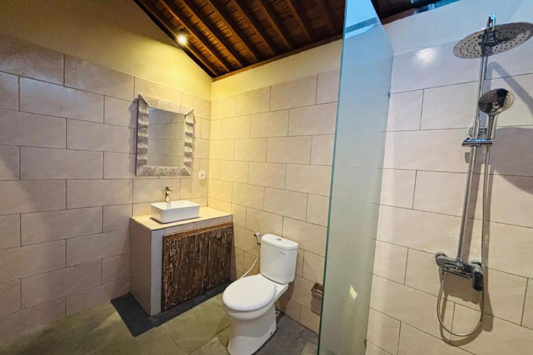 Photo of Bathroom in Sambahan