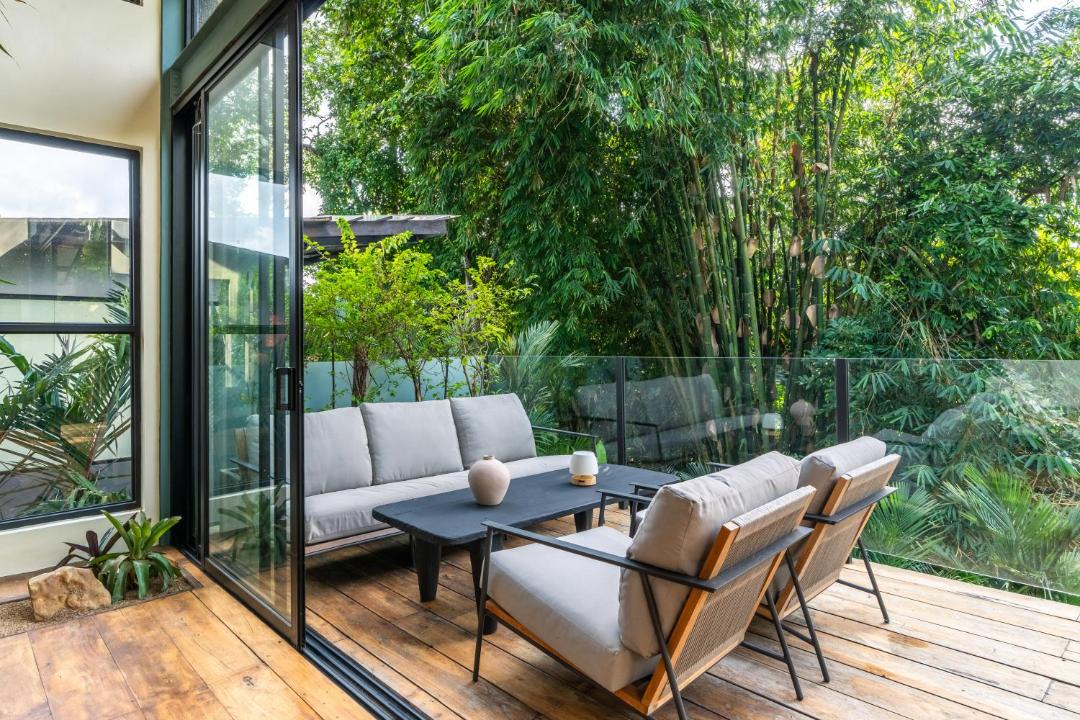 Photo of Patio Balcony in Sayan