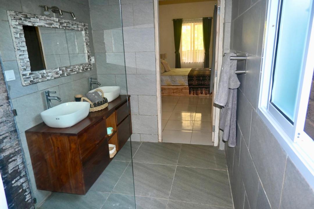 Photo of Bathroom in Kalibukbuk