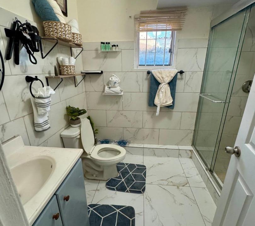 Photo of Bathroom in Leeward Settlement