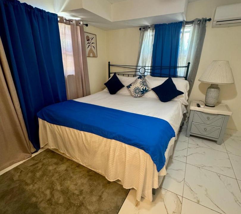 Photo of Bedroom in Leeward Settlement