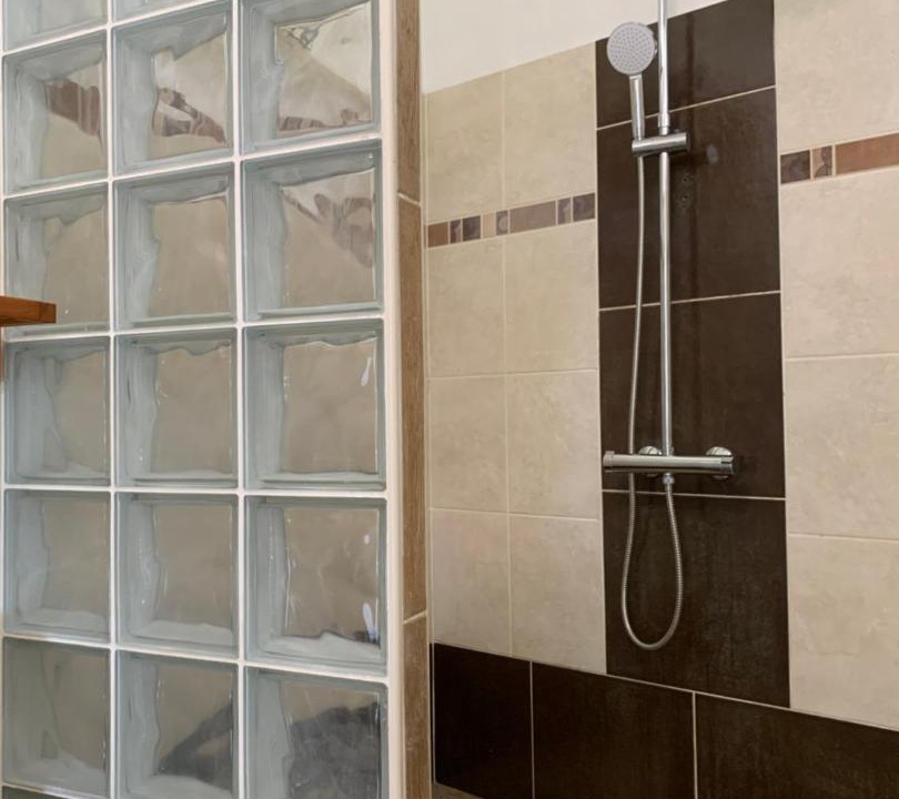Photo of Bathroom in Nunue