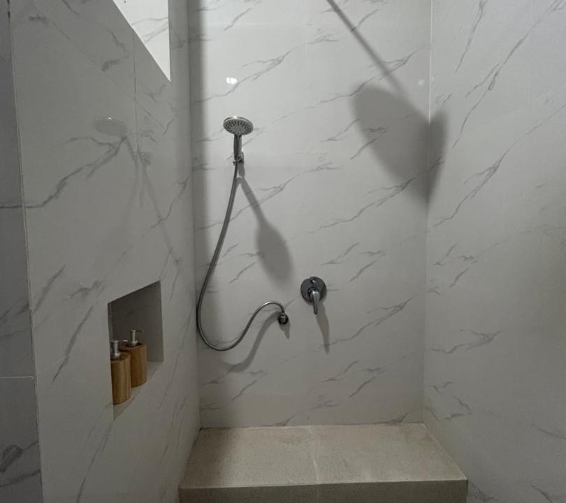 Photo of Bathroom in Padangsambian Klod
