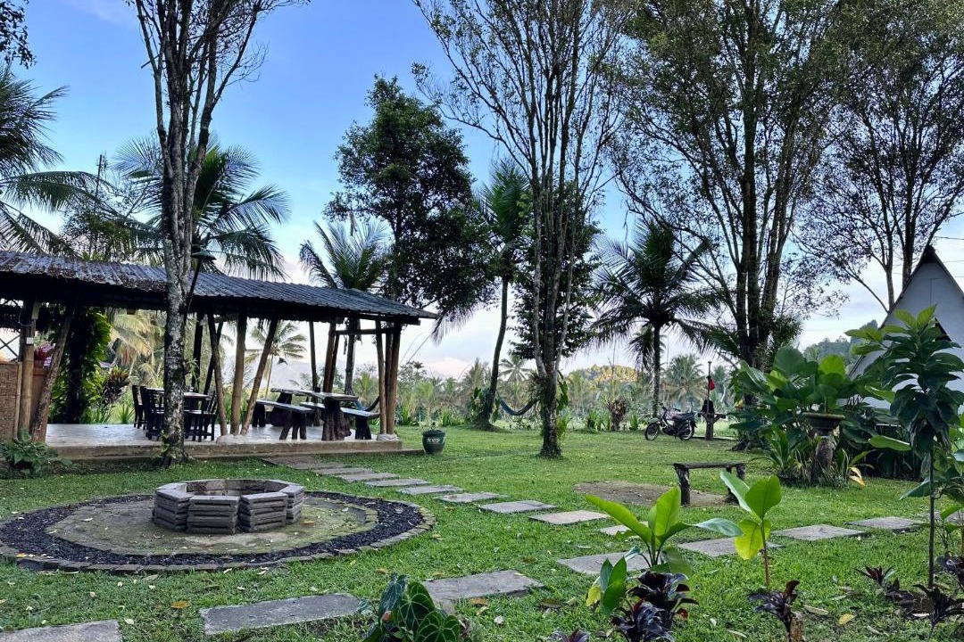Photo of Others in Munduk