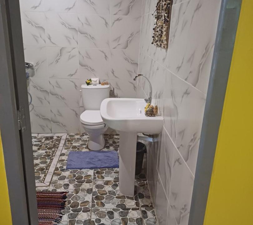 Photo of Bathroom in Nunue