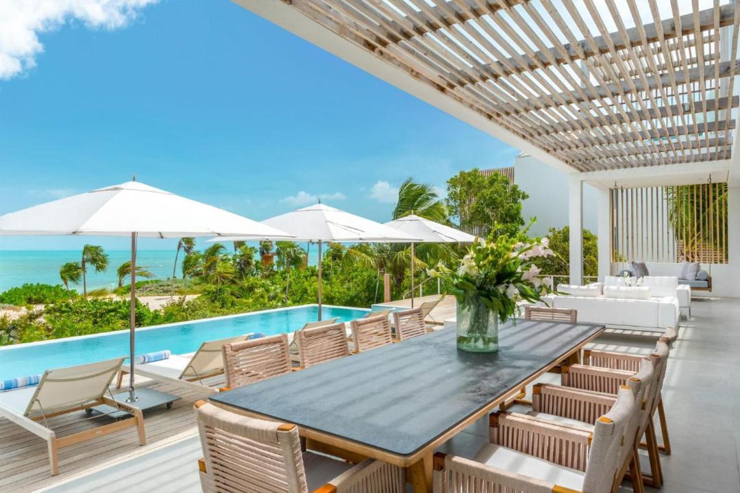 Photo of Patio Balcony in Leeward Settlement