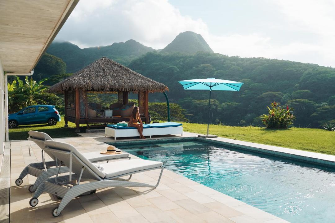 Photo of Others in Teahupoo