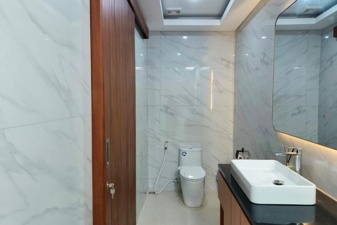 Photo of Bathroom in Padangsambian Klod