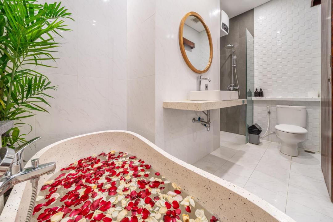 Photo of Bathroom in Padangsambian Klod