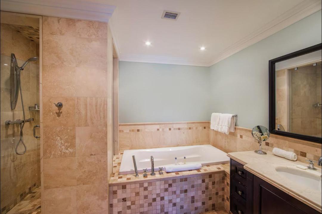 Photo of Bathroom in Grace Bay