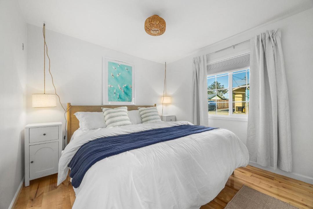 Photo of Bedroom in Eastside Santa Cruz