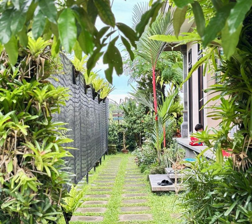 Photo of Outdoor in Sambahan