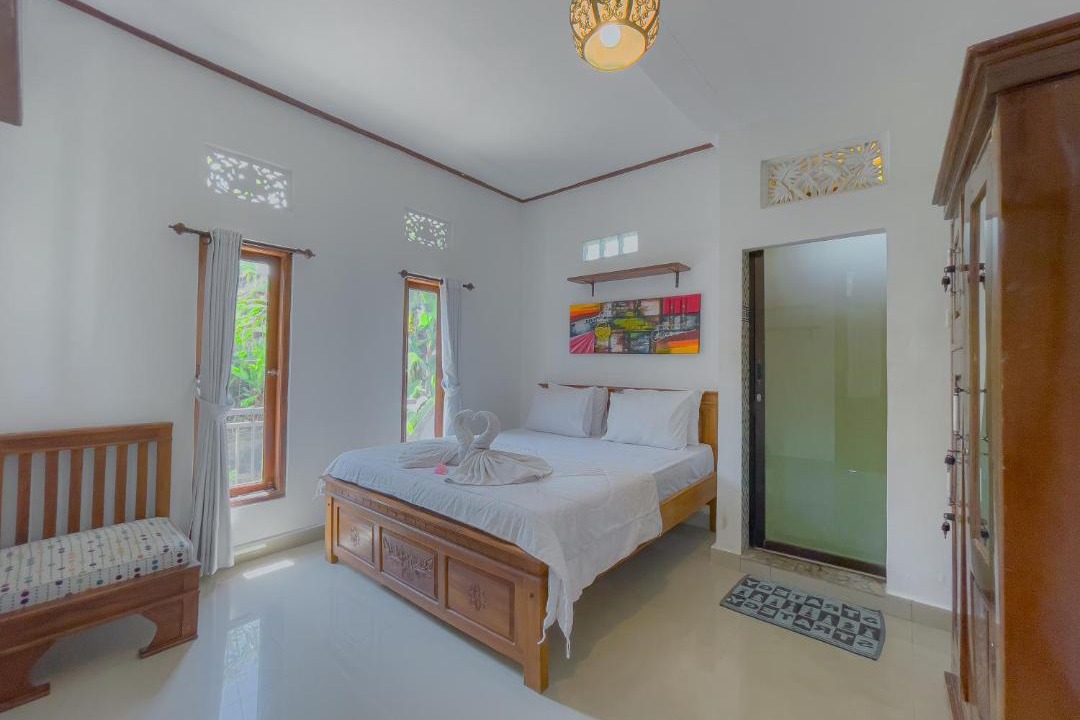 Photo of Bedroom in Sambahan