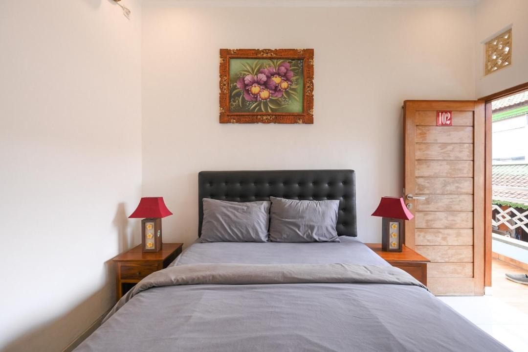 Photo of Bedroom in Dyanapura