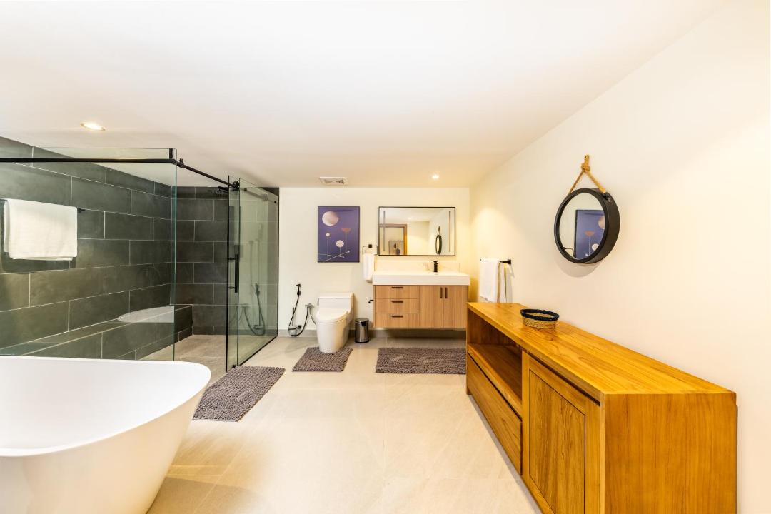 Photo of Bathroom in Long Bay
